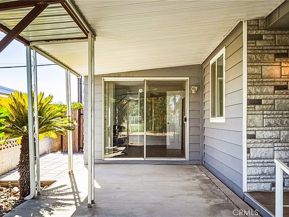 3rd image of 73621 Broadmoor Dr