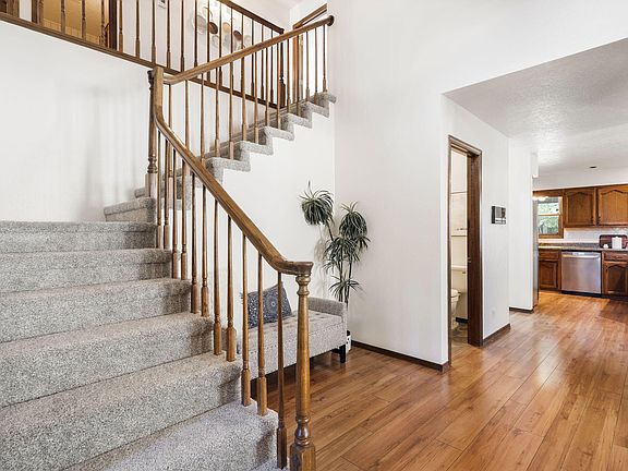 5th image of 5801 Flor Del Rey NW
