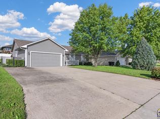 4017 NW Fielding Ter, Topeka, KS 66618
