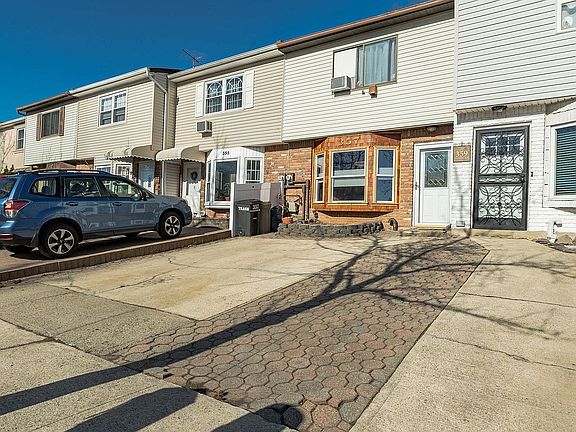 2nd image of 357 Tanglewood Dr