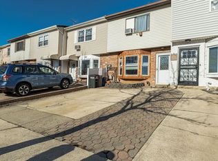 357 Tanglewood Dr, Staten Island, NY 10308