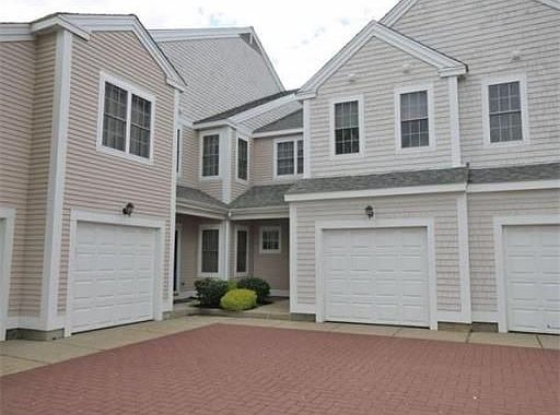 1st image of 39 Village Dr