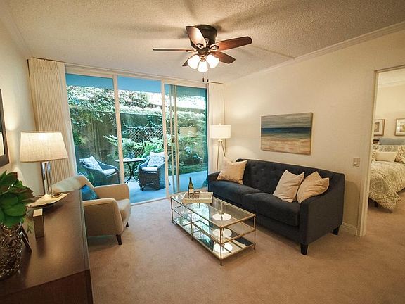 5th image of 401 Santa Clara Ave #65ba9efda