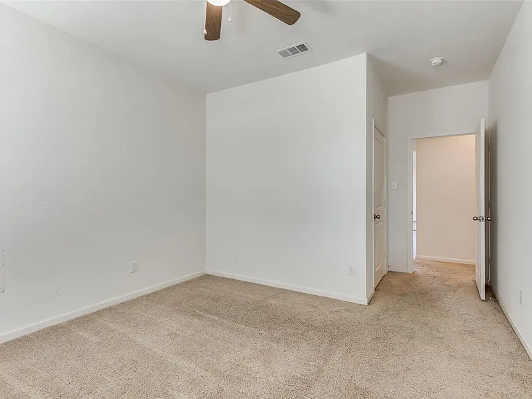 6536 Trident Ct — Photo 6