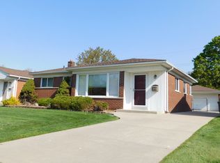 24392 Champaign St, Taylor, MI 48180