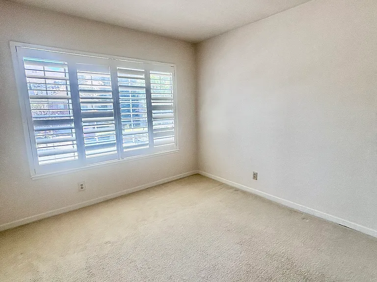 43991 Beretta Dr — Photo 27