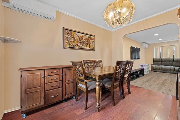 Sold by 5 Boro Realty Corp | media 7