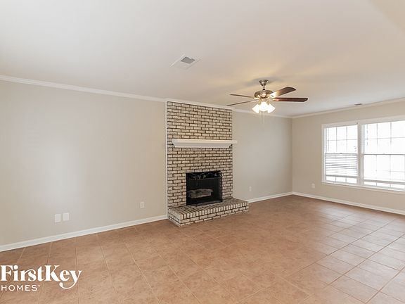 3rd image of 1319 Hathshire Dr