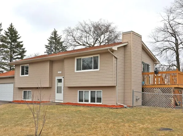 3580 Dell Ct N, White Bear Lake, MN 55110