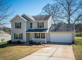 345 Royal Oaks Dr, Winder, GA 30680