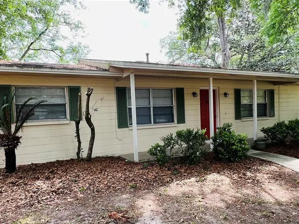 3305 NW 46th Pl, Gainesville, FL 32605