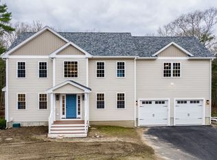 18 Stacy Ln, Westport, MA 02790