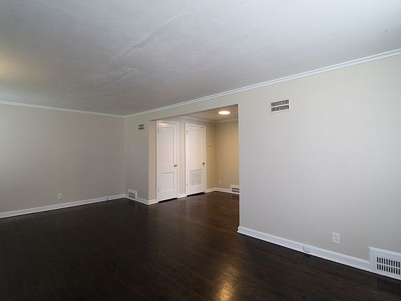 4th image of 317 E 27th Ave