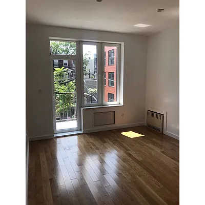 Rented by Dolores Buonocore, LREB | media 25