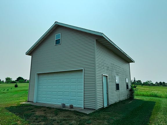 3rd image of 3428 Bluto Blvd