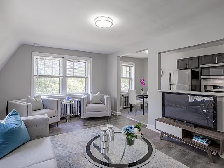 85 S Lansdowne Ave #2 — Photo 8