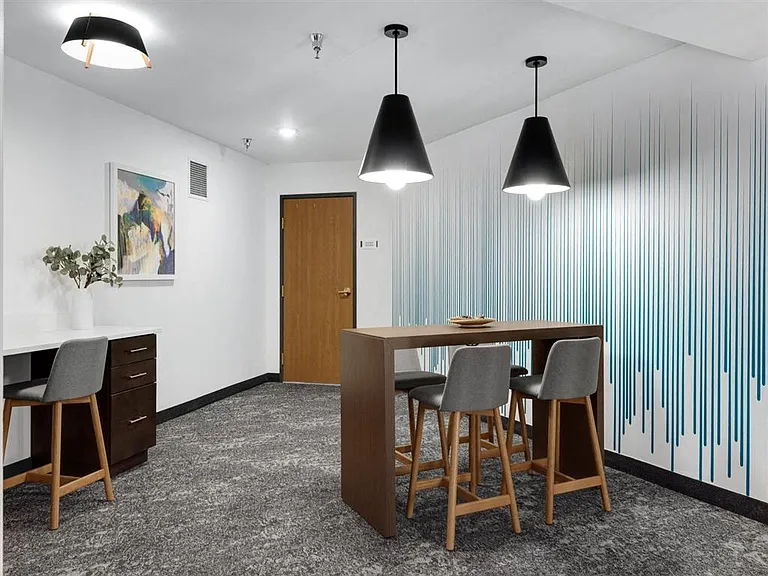 Creekside Apartments — Photo 35