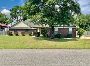 1555 Lena St, Baker, FL 32531