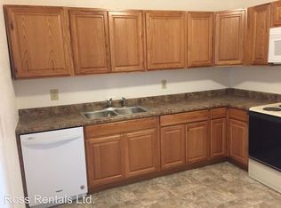 691 1/2 Sullivan Ln, Sparks, NV 89431