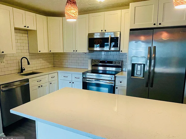 2137 Wainwright Ct #1C — Photo 13