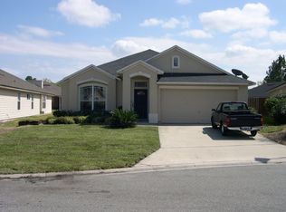 3829 Hidden View Dr, Orange Park, FL 32065