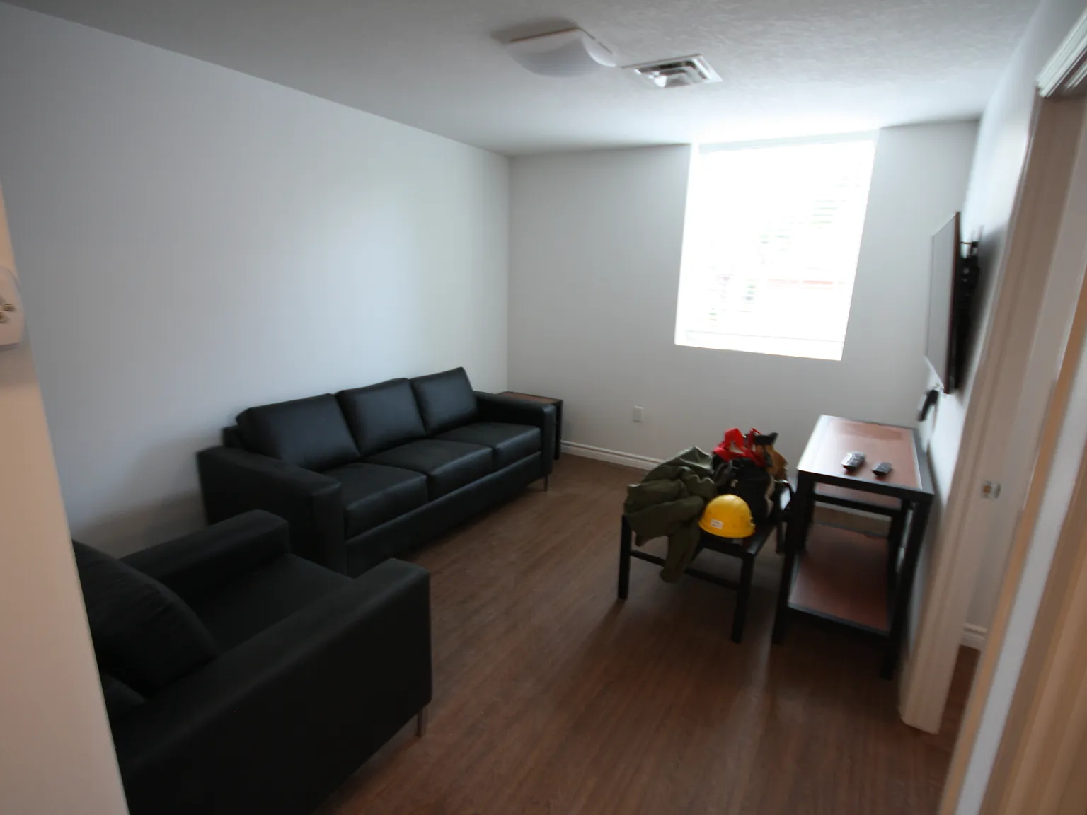 1100 Main Street West Hamilton — Photo 4