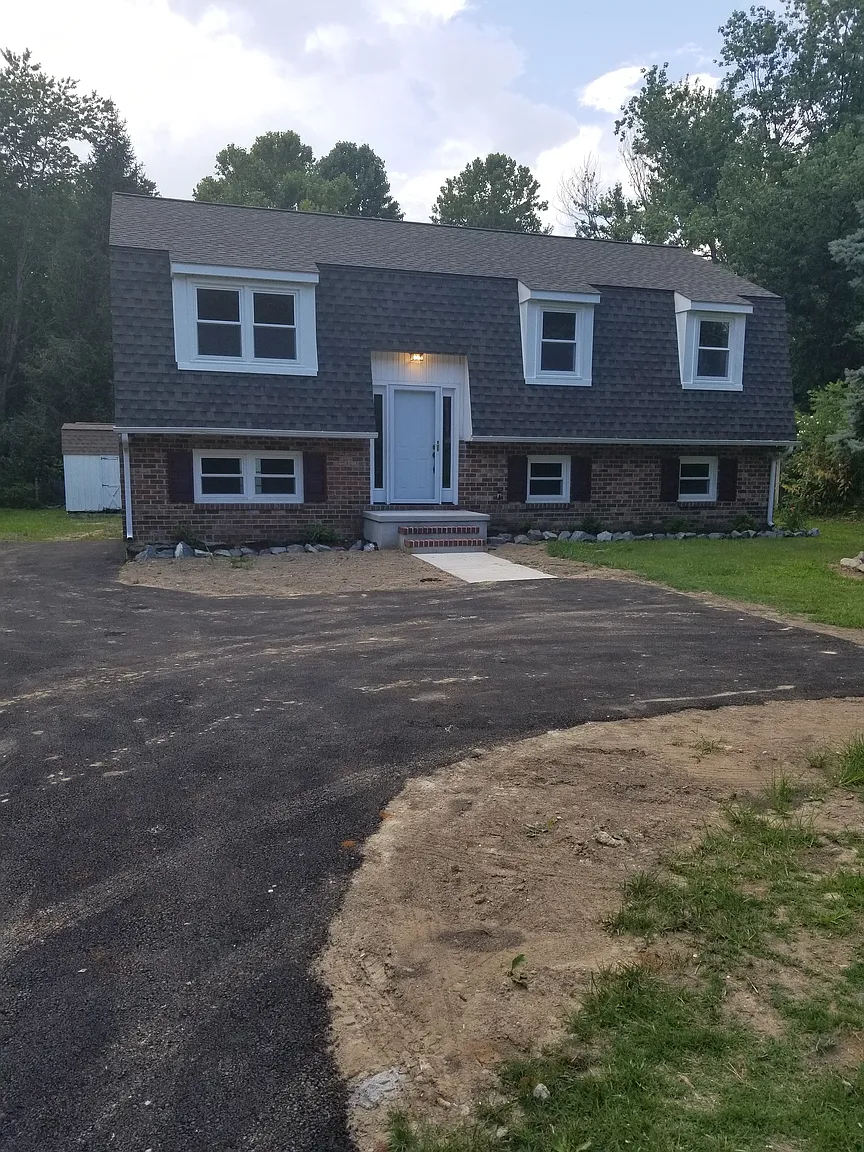 504 Romancoke Rd photo 1