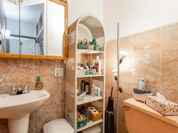 31 Crescent Avenue image 23 of 42