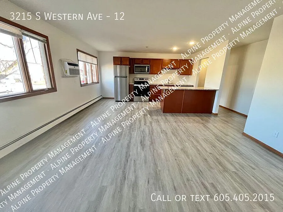 Recently Updated 1 Bed/1 Bath Apartment For Rent! — Photo 2