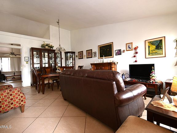 4th image of 10322 W READE Avenue