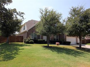 5240 Winterberry Ct, Fort Worth, TX 76244