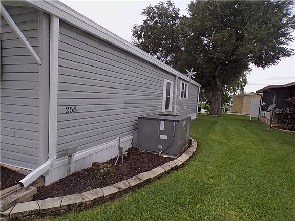 2nd image of 2055 Floral Ave #258