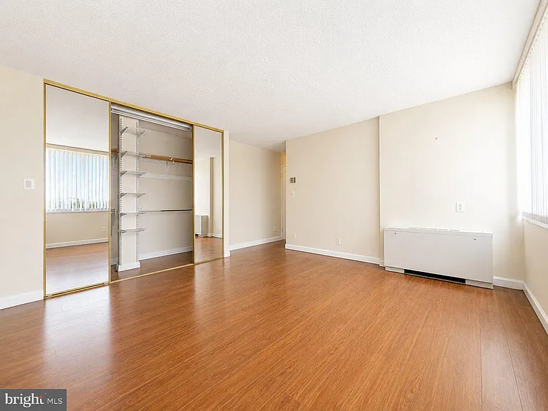 1301 S Arlington Ridge Rd #508 — Photo 15