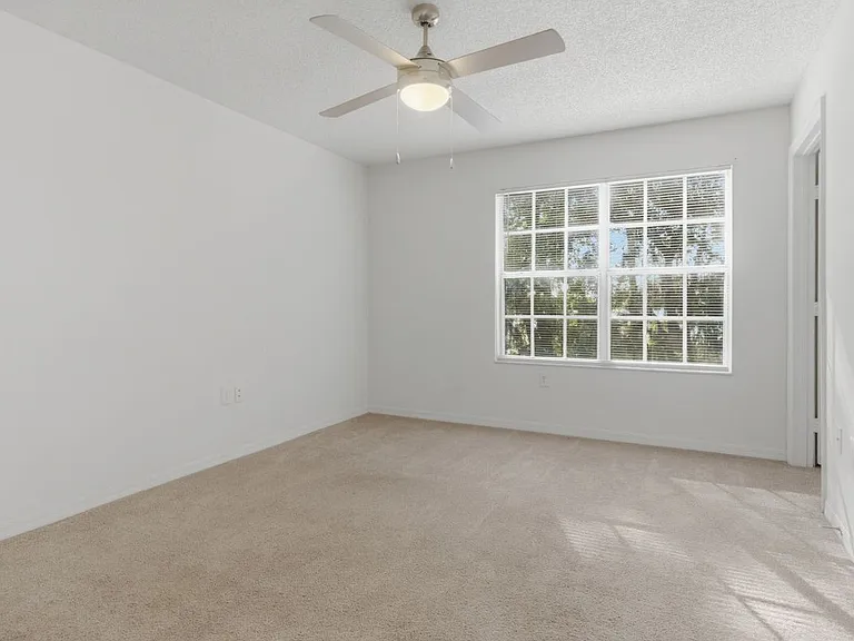 4240 Summer Landing Dr #102 — Photo 6