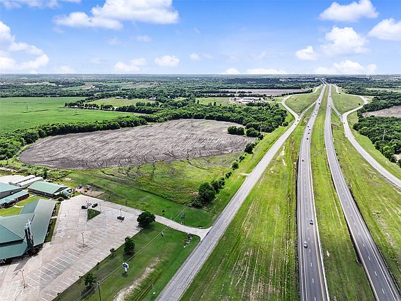 3rd image of 3 E Highway 82