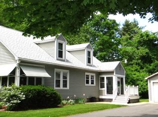 876 Bodwell Rd, Manchester, NH 03109