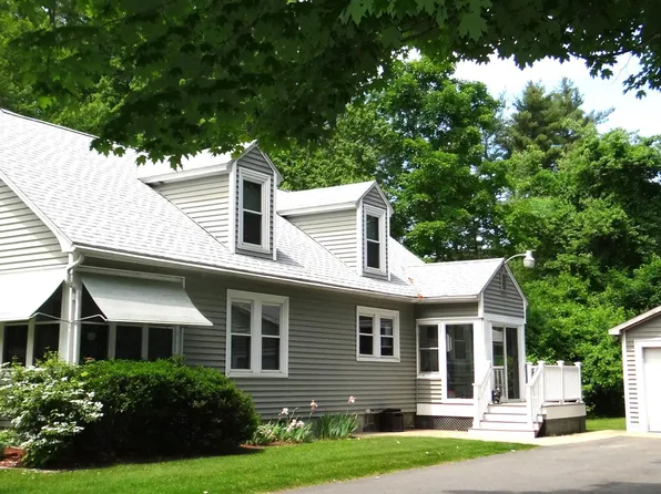 876 Bodwell Road, Manchester, NH 03109