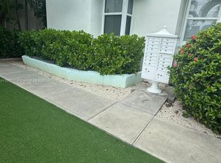 315 W 28th St APT 4, Miami Beach, FL 33140