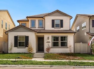 21451 Trail Ridge Dr, Escondido, CA 92029