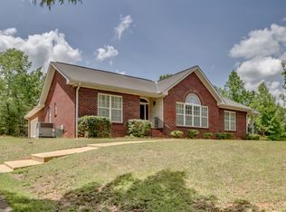 15200 Christian Lake Dr, Tuscaloosa, AL 35406