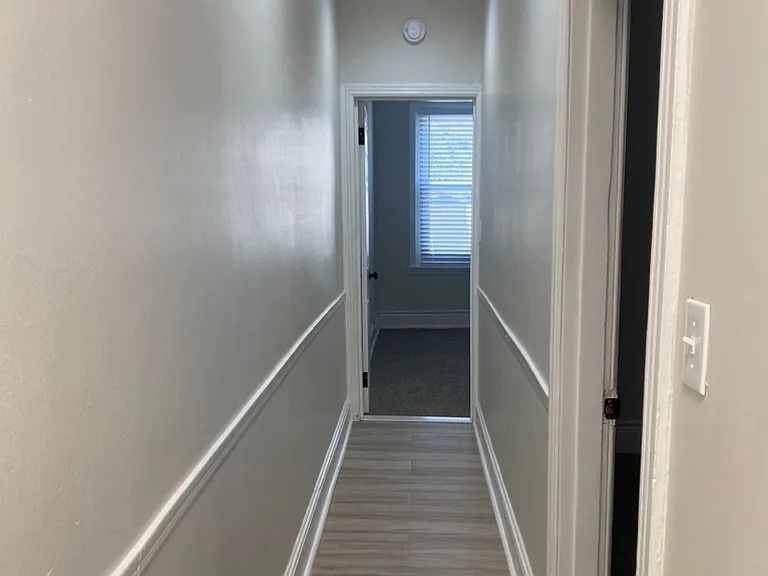 1370 Gillingham St #2 — Photo 3