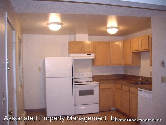 2nd image of 1733 21st Ave APT D