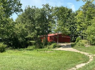 8174 Veto Rd, Belpre, OH 45714