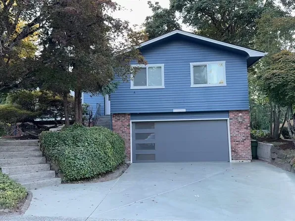 4909 122nd Avenue SE, Bellevue, WA 98006