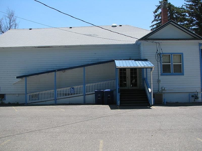 1st image of 835 Blue Lakes Blvd S