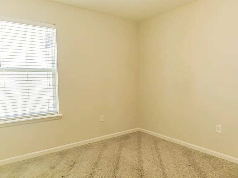 7112 Emsley Cir — Photo 8