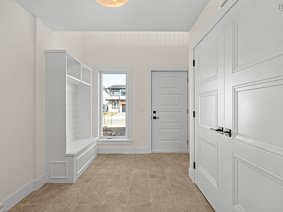 5th image of 140 Brunello Blvd