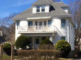 957 South St, Boston, MA 02131