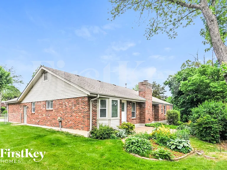 4446 Skyridge Dr — Photo 14