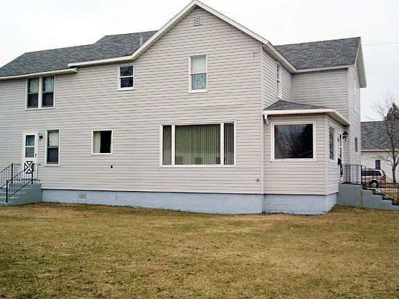 2nd image of 229 Bear St